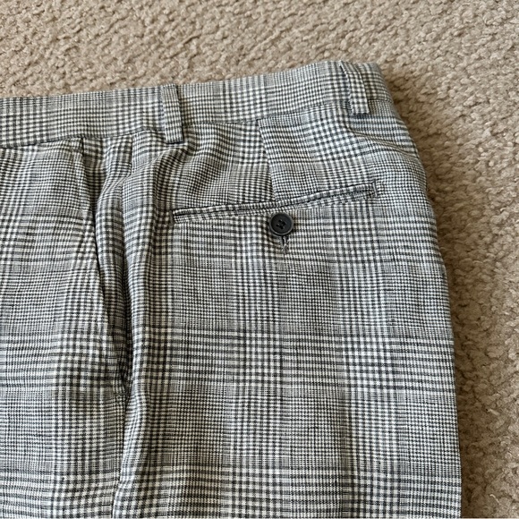 Pure Line Checked Grey Lazio Suit | Suit Supply - Picture 8 of 13